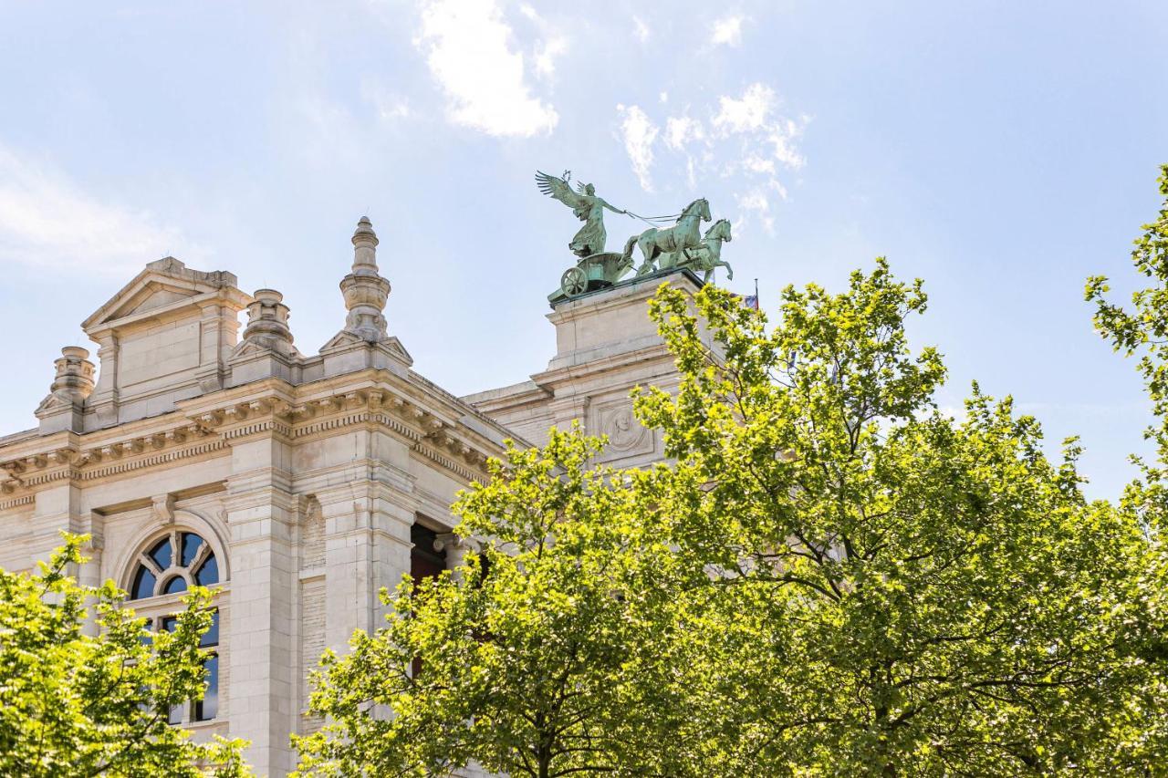Museum Garden Views Luxury Apartments Antwerp Exterior photo